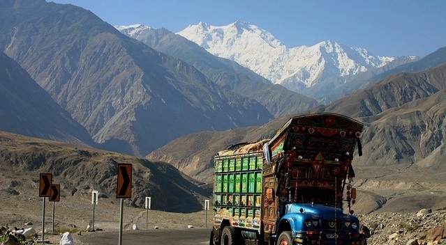 highest road in the world