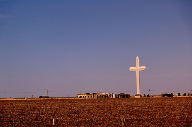 giant cross in texas