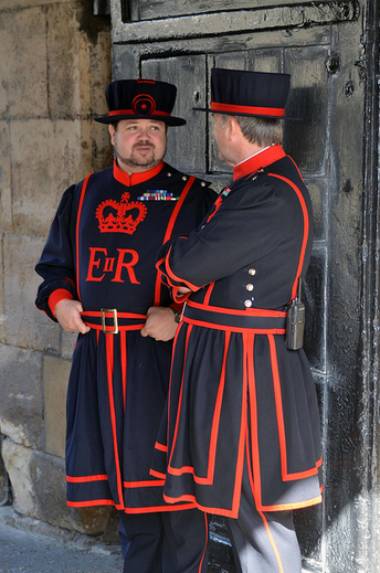 tower of london beefeaters