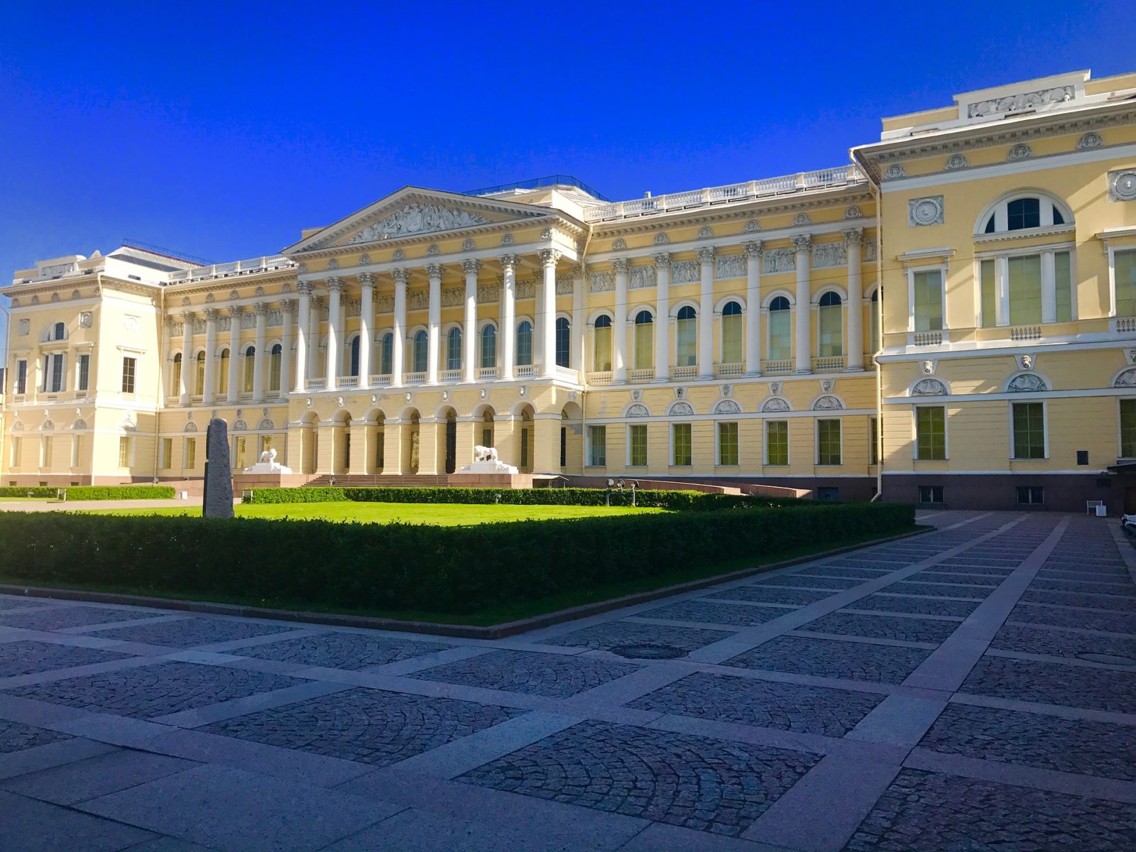 The 8 Best Museums to Visit in St. Petersburg