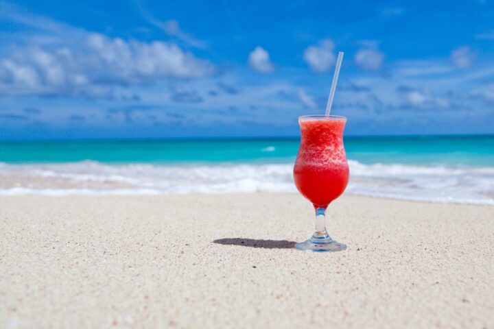 What is the Drinking Age in Aruba